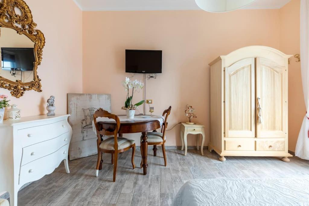 Annali Casa Vacanze - Shabby Style Nella Natura La Spezia Buitenkant foto