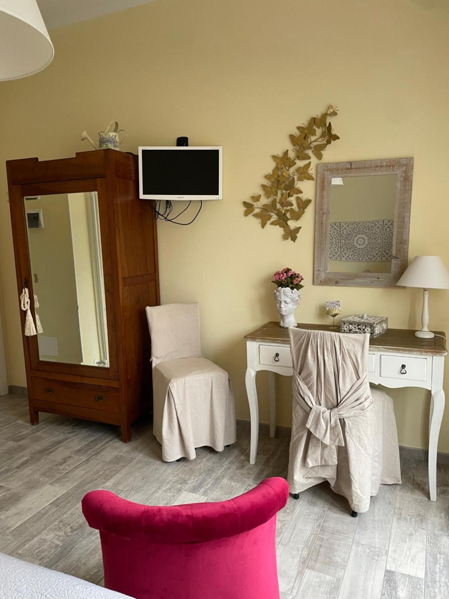 Annali Casa Vacanze - Shabby Style Nella Natura La Spezia Buitenkant foto
